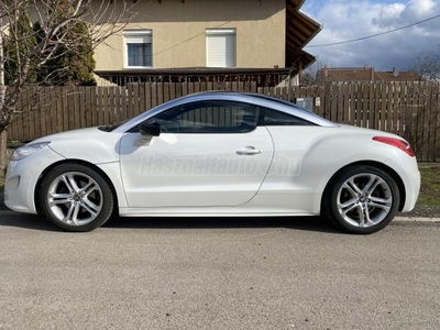 PEUGEOT RCZ 1.6 THP (Automata) szervízkönyv. hibátlan. tulajdonostól