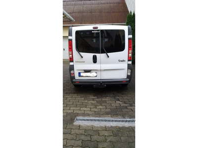 RENAULT TRAFIC 2.0 dCi L2H2 Business