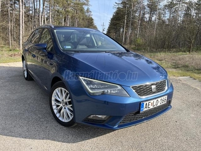 SEAT LEON ST 1.6 CR TDI Style LED. PANORÁMATETŐ. TEMPOMAT