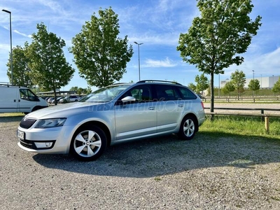 SKODA OCTAVIA Combi 1.6 CR TDI Elegance