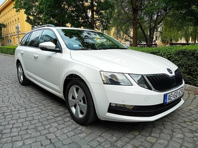 SKODA OCTAVIA Combi 2.0 TDI SCR Style DSG Karakteres családi!