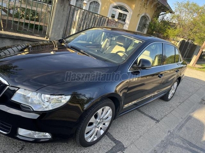 SKODA SUPERB 2.0 CR TDI ELEGANCE 4x4 DSG