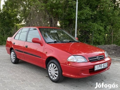 Suzuki Swift Sedan 1.3 16V GLX Cool III.