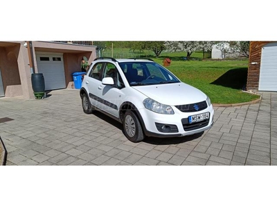 SUZUKI SX4 1.6 GLX AC CD MP3 4WD Mo-i. 1 tulaj. 4x4. gyári fény