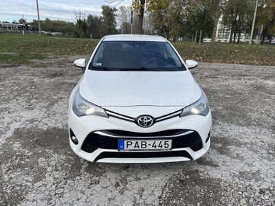 TOYOTA AVENSIS 1.6 D-4D Live Plus magyar 1 tulaj!