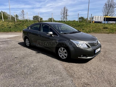 TOYOTA AVENSIS 1.6 Sol MEGKÍMÉLT ÁLLAPOT/ ÜLÉS FŰTÉS/ DIGIT KILMA/ NAVI