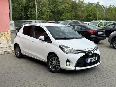 TOYOTA YARIS 1.33 Trend Safety 1TUL 5AJTÓS 15K VEZCS KLÍMA HIFI NAVI KAMERA ONLINE ISOFIX EU6 SZKÖNYV SZÉP ÁLLA