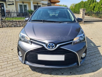 TOYOTA YARIS 1.5 HSD Active e-CVT Navi