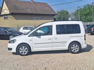 VOLKSWAGEN CADDY LIFE Edition 30 .Navigáció. tempomat.multikormány. alcantara belső!