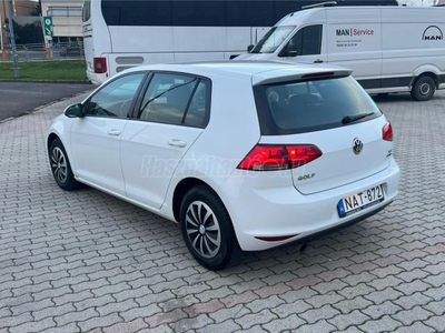 VOLKSWAGEN GOLF VII 1.2 TSI BMT Trendline