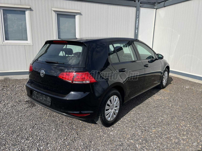 VOLKSWAGEN GOLF VII 1.6 TDi BMT Trendline