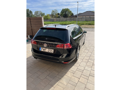 VOLKSWAGEN GOLF VII Variant 2.0 TDI Highline DSG