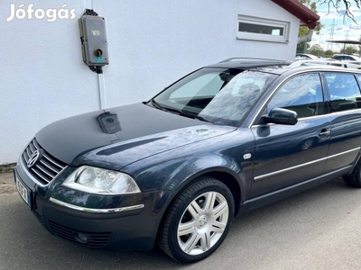 Volkswagen Passat Variant 1.9 PD TDI Highline B...