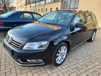 VOLKSWAGEN PASSAT VII Variant 2.0 CR TDI Highline BMT DSG VÉGIG VEZ.SZERVÍZKÖNYV!NAVI!ÜLÉSFŰTÉS!ROZSDAMENTES!