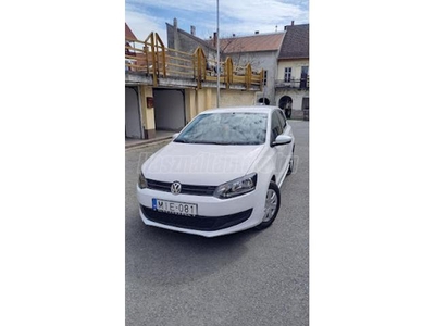 VOLKSWAGEN POLO 1.2 70 Trendline