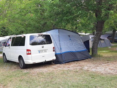 VOLKSWAGEN TRANSPORTER T5 1.9 TDI Caravelle