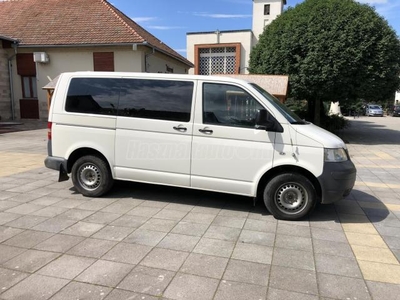 VOLKSWAGEN TRANSPORTER T5 2.5 TDI Mikrobusz ICE Plus