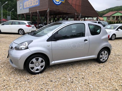 TOYOTA AYGO 1.0 AC JÓ ÁLLAPOTÚ.ELSŐ GAZDÁS.KEVÉS KM!!!