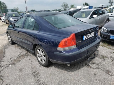 VOLVO S60 2.4 D (Automata)