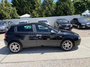 ALFA ROMEO 147 1.6 T.S. Black Line FOGLALÓZVA!