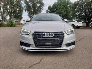 AUDI A3 CABRIO 1.6 CR TDI Attraction DPF