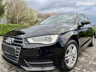 AUDI A3 Sportback 2.0 TDI Attraction /150 Lóerő...