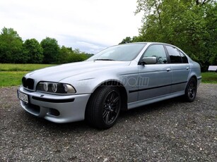 BMW 528i