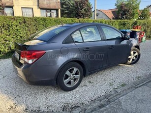 CHEVROLET CRUZE 1.6 Base