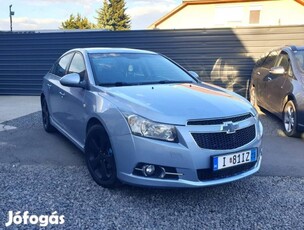 Chevrolet Cruze 1.6 LS Plus Friss műszaki -temp...