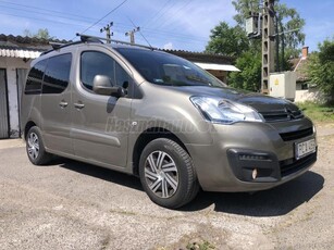 CITROEN BERLINGO 1.6 VTi Feel KLÍMÁS.ABS.TEMPOMAT.LÉGZSÉKOK.DUPLA-TOLÓAJTÓS.MAGYARORSZÁGI !!