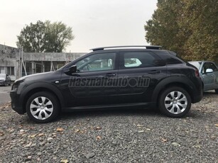 CITROEN C4 CACTUS 1.2 PureTech Feel EURO6 Végig vezetett szervizköny.jéghideg klíma!v.azonnal elvihető!!!