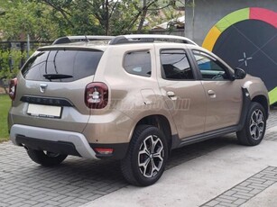 DACIA DUSTER 1.0 TCe 15th Celebration DFULL /M.O-i!ELSŐ TULAJDONOS!DIG KLÍMA!NAVI!TEMPOMAT!ÜLÉS FŰTÉS!17ALU!GYÁRI FÉNYEZÉS!!