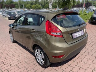 FORD FIESTA 1.25 Champions Barnametál - kívül belül szép állapot