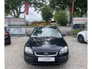 FORD FOCUS 1.6 Trend FRISS MŰSZAKI ÉS SZERVIZ