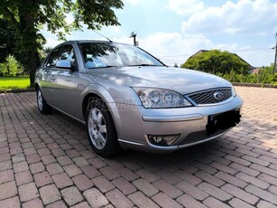 FORD MONDEO 1.8 SCi Ghia