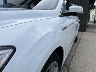 FORD MONDEO 2.0 TDCi Titanium Becsületesnepper