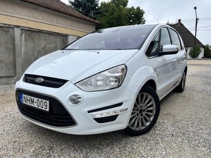 FORD S-MAX 2.0 TDCi Titanium Powershift