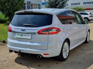 FORD S-MAX 2.2 TDCi Titanium-S (Automata) Szervizkönyv Üvegtető Xenon Sávtartó Holttér