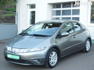 Honda Civic 1.4 Sport Szervizkönyv-Klíma-1-Tula...