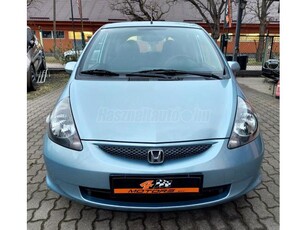 HONDA JAZZ 1.2 S Cool VÉGIG VEZETETT SZERVIZKÖNYV !!