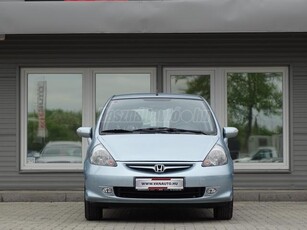 HONDA JAZZ 1.4 ES My. 2005 DIGIT-GYÁRI'FÉNYEZÉS-SZERVÍZKÖNYV-179eKM-ALUFELNI