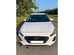 HYUNDAI I30 1.6 CRDi HP Premium DCT