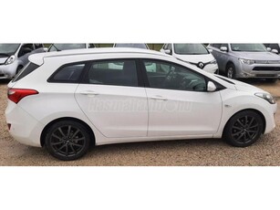 HYUNDAI I30 1.6 CRDi MP Comfort DCT Automata váltó. Tempomat. Tolatóradar