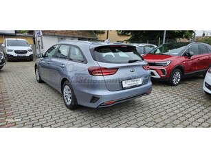 KIA CEE'D Ceed SW 1.6 CRDi HP Hybrid Silver MAGYARORSZÁGI ELSŐ TULAJDONOS DÍZEL HYBRID 2028.06.22-IG GYÁRI GARANCIA!