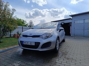 KIA RIO 1.2