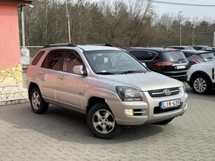 KIA SPORTAGE 2.0 CRDi EX Prémium 4x4 MAGYAR 1TUL 16K JÓGUMI HOROG 4X4 ESP 4WDLOCK TEMP FÜL 2XDKLÍMA HIFI ISOFIX ACTIV