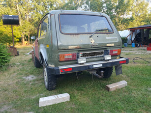 LADA NIVA 2121