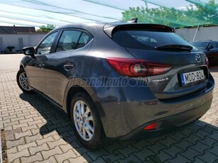 MAZDA 3 Sport 1.5 Challenge