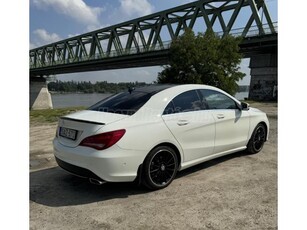 MERCEDES-BENZ CLA 180 Urban