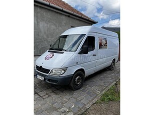 MERCEDES-BENZ SPRINTER 211 CDI 901.662